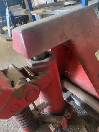 Palleløfter NH 2500 kg