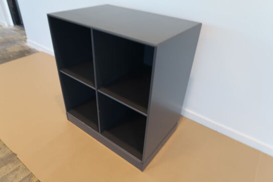 Montana reol med 4 rum + sokkel  MOMSFRI