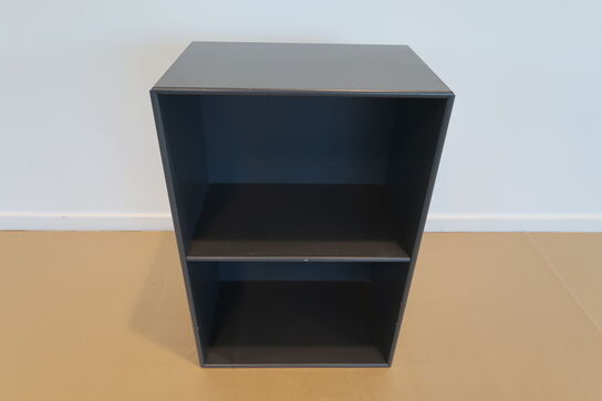 Montana reol med 2 rum  MOMSFRI