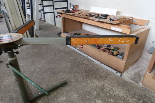 Værksteds karrusel med udtræksarme