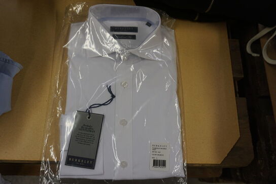4 stk. Skjorter BERKELEY 