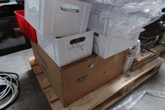 Palle med div. Reservedele til opvaskemaskiner m.m.