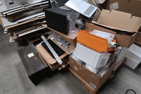 Palle med div. Tilbehør til emhætte m.m.