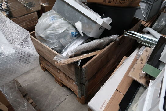 Palle med emhætter m.m.