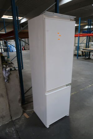 Køle/fryseskab GRAM KFI 301752/1