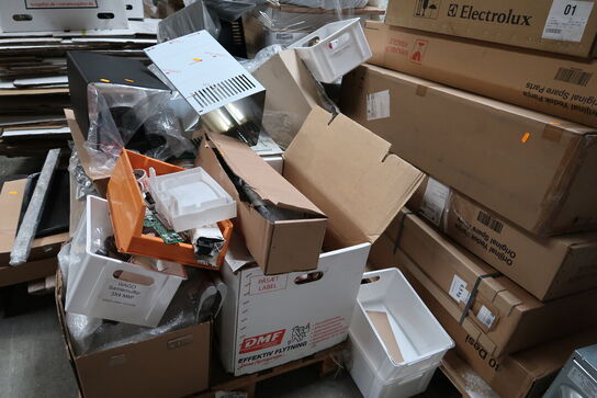 Palle med div. Tilbehør til emhætte m.m.