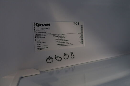 Køleskab GRAM L54135