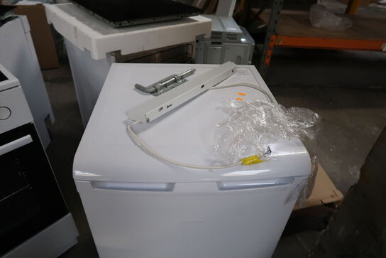 Køleskab GRAM L54135