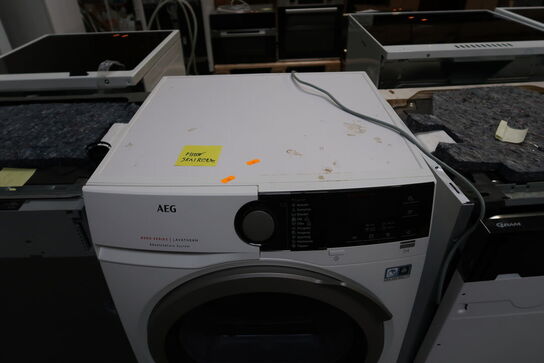 Tørretumbler AEG T8DEP864E