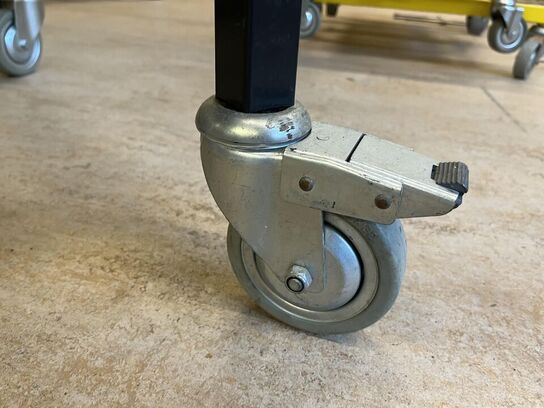 Rullebord med to udsugninger