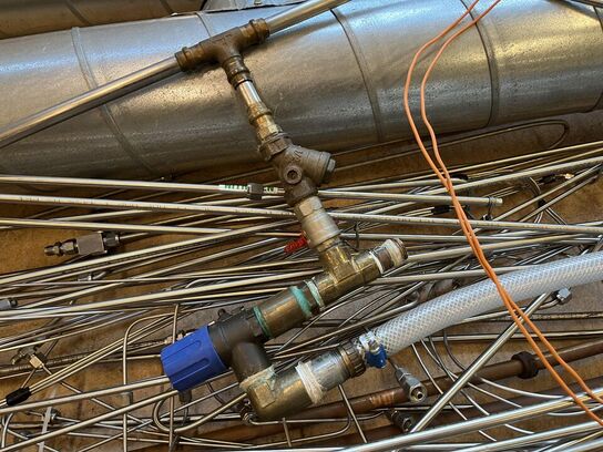 Diverse rør i mange tykkelser og længe