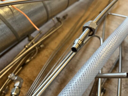 Diverse rør i mange tykkelser og længe