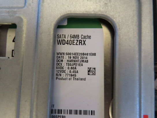 PC, LENOVO M710S, m. 4 GB HD og NVIDIA QUADRO P400 grafik