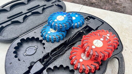 Sæt med 6 genopladelige LED-advarselsblink