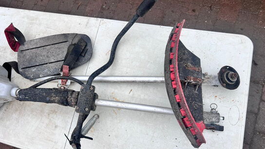 5 stk. have maskiner, kædesav, busrydere og hækklippere