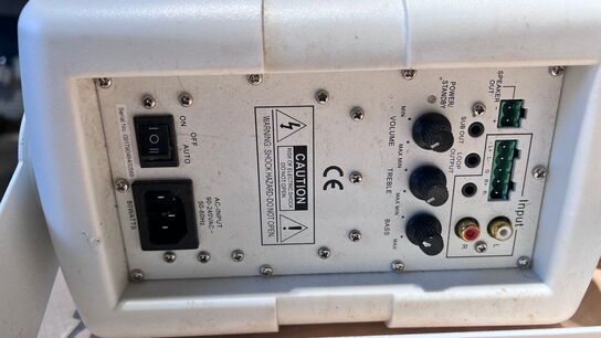 Projektor, EPSON EB-695Wi med touch unit og vægophæng