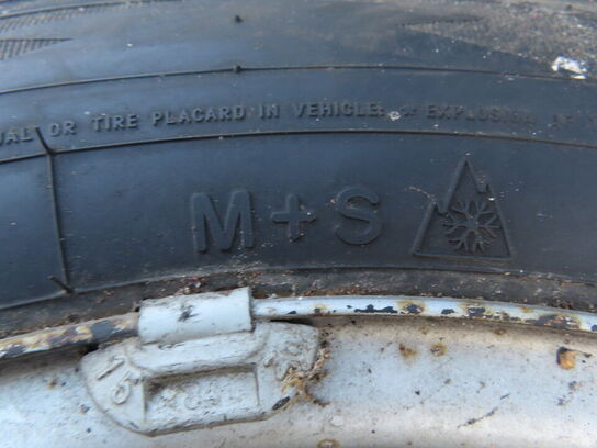 4 stk. helårsdæk på fælge, 205/65R16C 107/105T