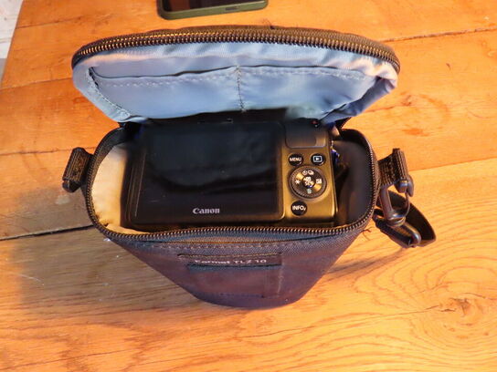 Kamera, CANON EOS M med taske