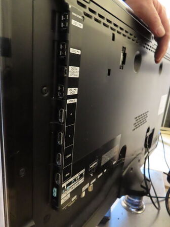 32" LED TV, SAMSUNG UE32D6635 m. fjernbetjening