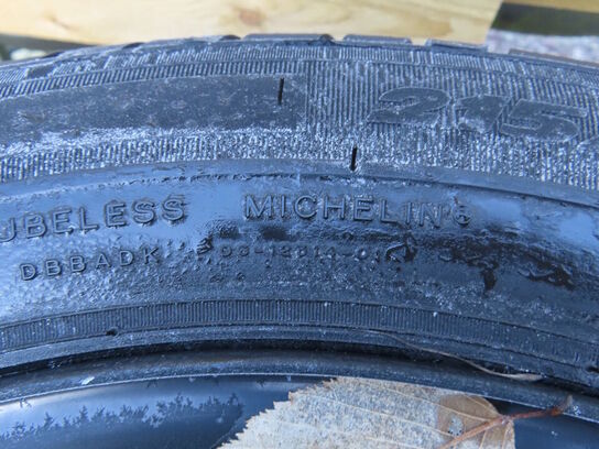 4 stk. sommerdæk på fælge, 215/60R17C 104/102H