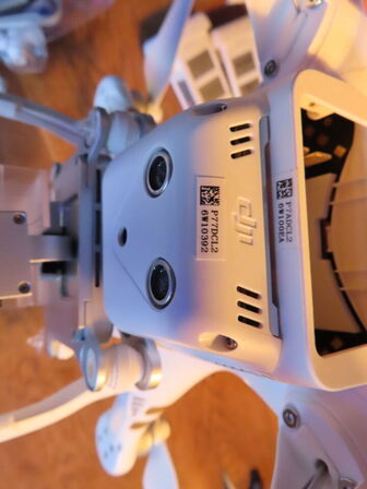 Drone, DJI PHANTOM 4K, komplet m. flightcase og 2 stk. accu.