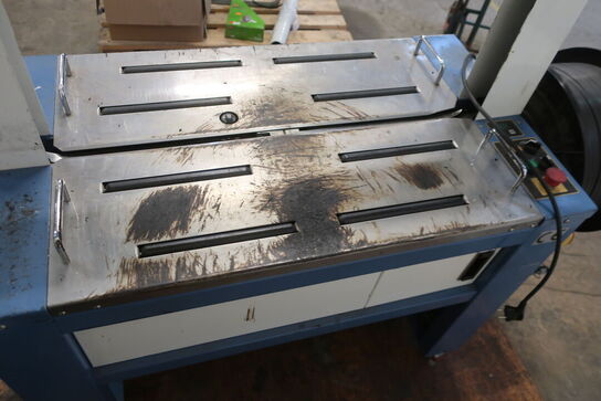 Omsnøringsmaskine NOVA-STRAP Nova-93 samt 2 pakker med omsnøring