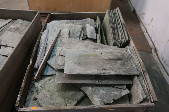 2 stk. paller med skiffersten