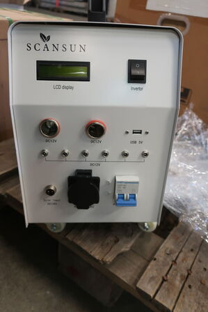 "Kolonihavesæt" - Solcellepanel m. batteripakke