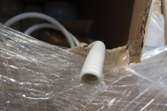 Palle med flexrør m.m.