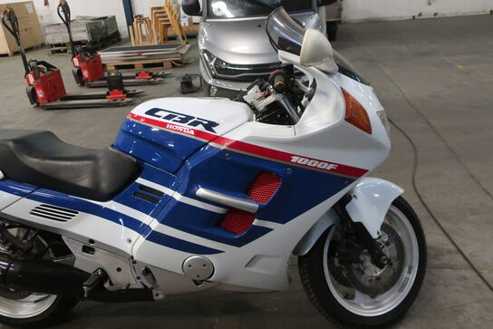 Motorcykel HONDA CBR 1000F (Momsfri)