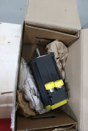 In-line vandskære maskine QTEC og Waterjet Pumpe QTEC 55-30