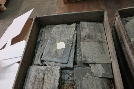 2 stk. paller med skiffersten