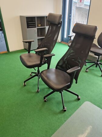 To kontorstole  IKEA Järvfjället