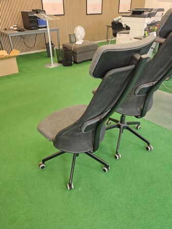 To kontorstole  IKEA Järvfjället