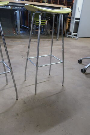 2 stk. barstole CLAESSON