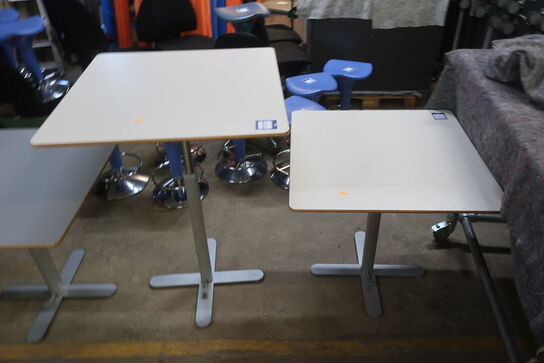 3 stk. Justerbar bord DJOB