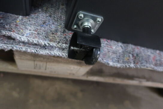 4 stk. reoler MONTANA