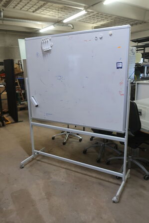 whiteboard på hjul BORKS