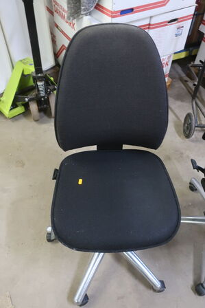 2 stk. kontorstole KINNARPS