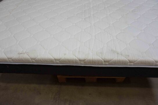 Nordisk Fjer LUX skummadras 140x200x24 cm 7 Zoner