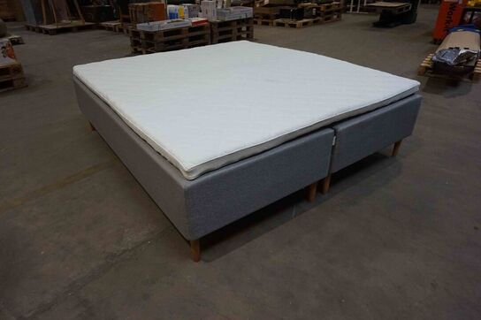 Huma Nordic boxmadrasseng 180x200 cm Lysegrå 