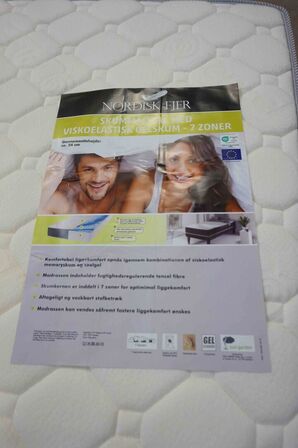 Nordisk Fjer LUX skummadras 90x200x24 cm 7 Zoner