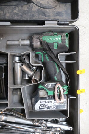 Slagnøgle HIKOKI WR18DBDL2 m. 2 batterier og 1 lader