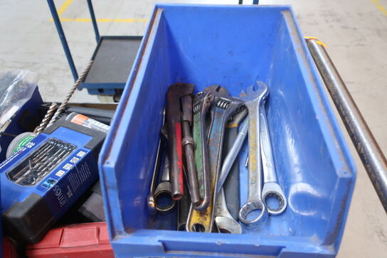 Hyldevogn med indhold