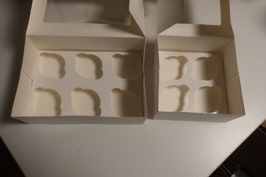 2300 stk. 4 og 6 hul cupcake box