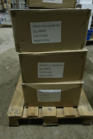 2300 stk. 4 og 6 hul cupcake box
