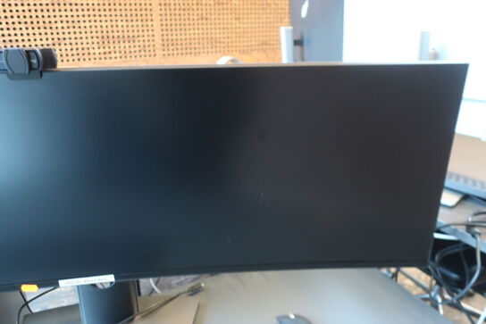 Buet skærm 49" DELL U4919DW inkl. tastatur/mus og webcam