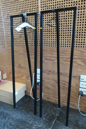 2 stk. stumtjenere HAY LOOP 