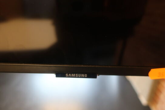 SmartTV 4K SAMSUNG UE75BU8075 m. LOGITECH konferencesystem