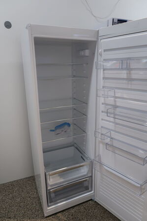 Køleskab ELECTROLUX LRC4AE35WR